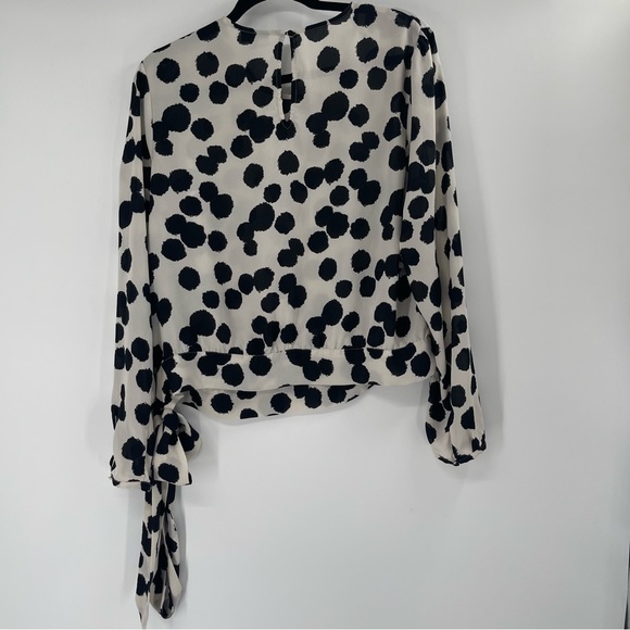 Who What Wear Tie Waist Black/White Polka Dot Blouse Top - Picture 6 of 9